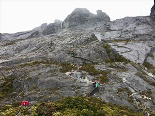 山頂までの道のり