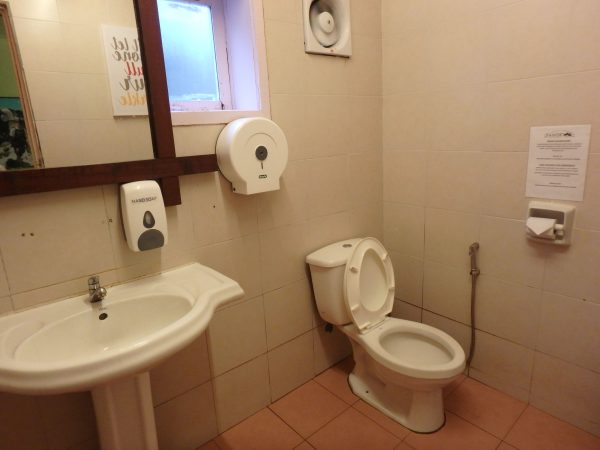 ラバンラタのトイレ